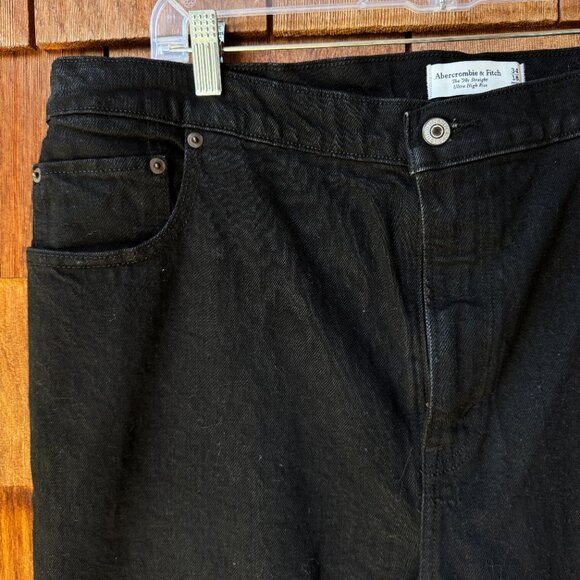 Abercrombie & Fitch Black Ultra High Rise 90s Straight Jeans in Women's 34/18L - Picture 6 of 14